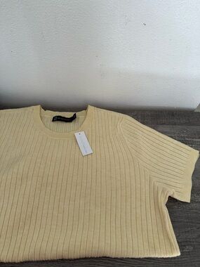 New York & Co Yellow Ribbed Short Sleeve Top 1X Plus